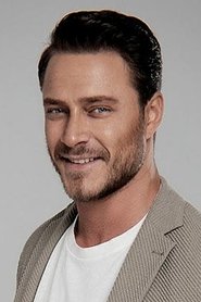 Бурак Челик